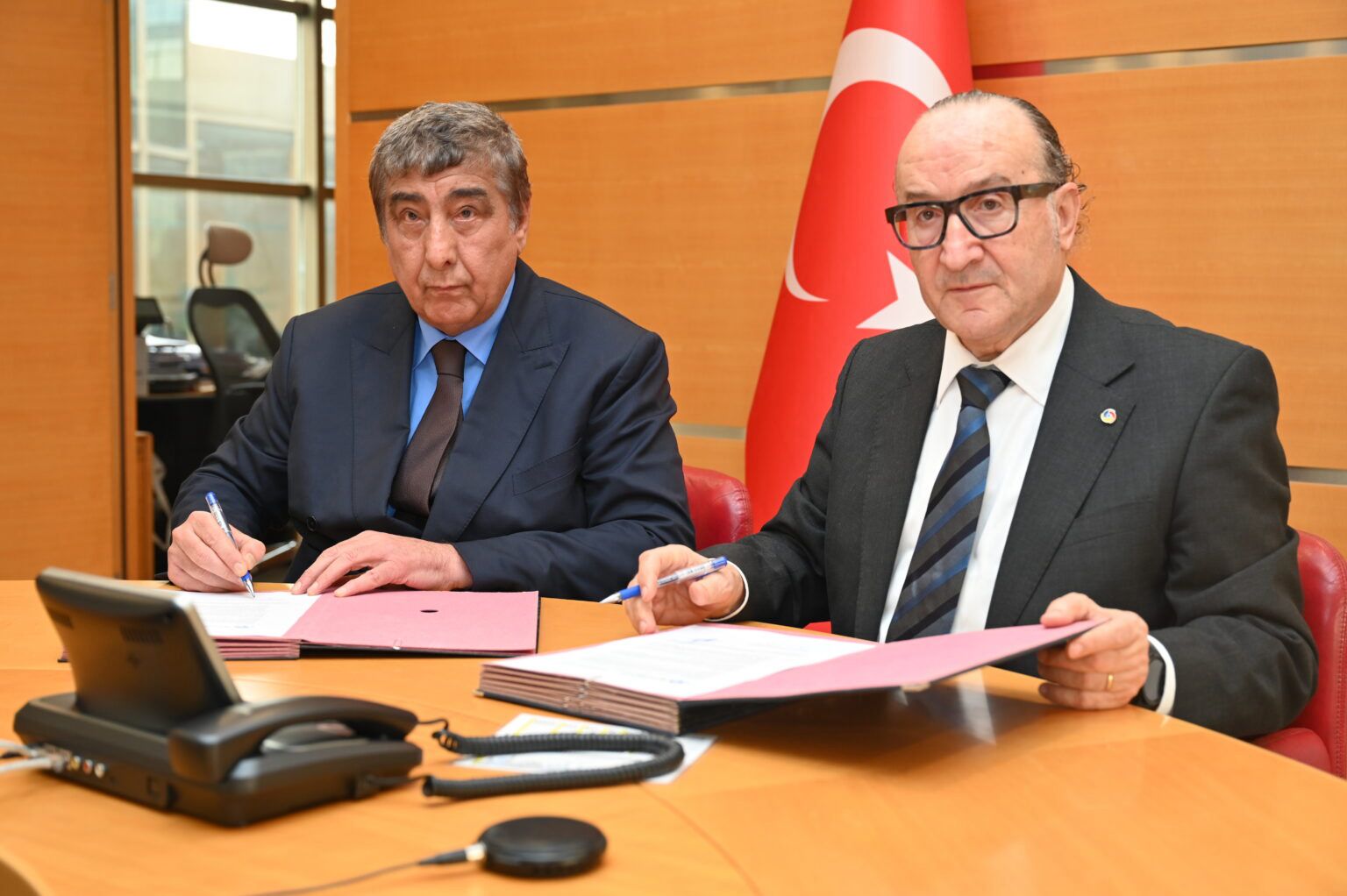 Kocaelİ Sanayİ Odası ve İşİn Olacak İş bİrlİğİ protokolü İmzaladı 3 is isbirligi